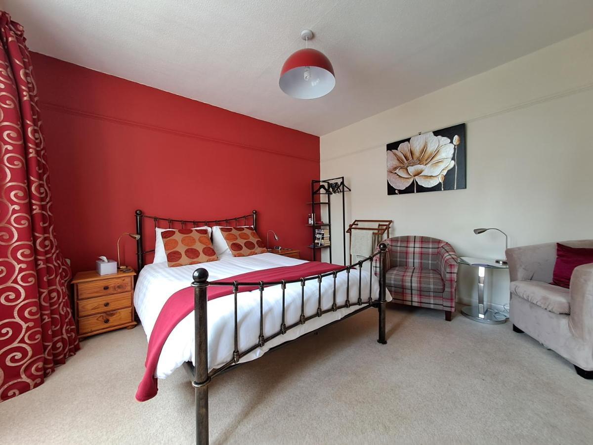 Quiet Comfortable Patcham Studio Free Parking Hallway Shared With Host Apartment Brighton Exterior photo